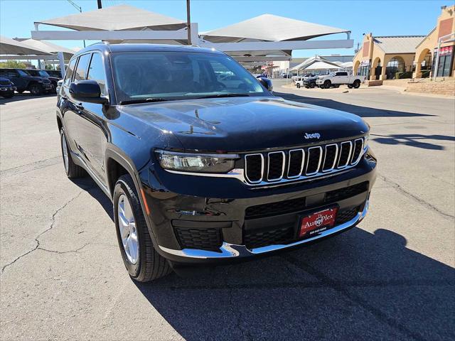 2024 Jeep Grand Cherokee L Laredo 4x2 2024 Jeep Grand Cherokee L Laredo 4x2