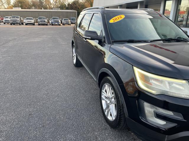 2016 Ford Explorer XLT 2016 Ford Explorer XLT
