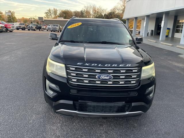2016 Ford Explorer XLT 2016 Ford Explorer XLT