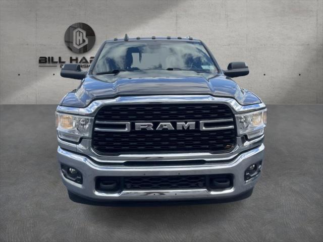 2022 RAM 3500 Big Horn Crew Cab 4x4 8 Box 2022 RAM 3500 Big Horn Crew Cab 4x4 8 Box
