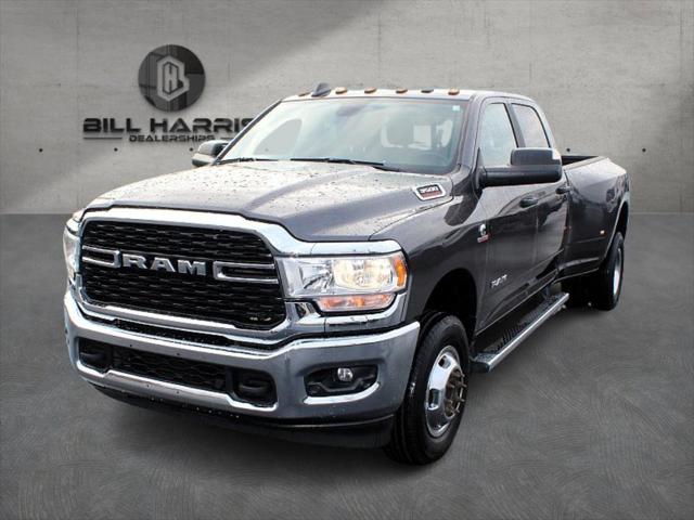 2022 RAM 3500 Big Horn Crew Cab 4x4 8 Box