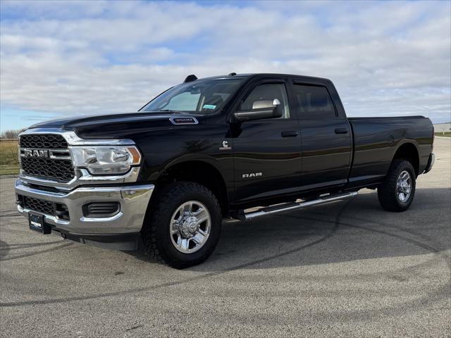2019 RAM 3500 Tradesman Crew Cab 4x4 8 Box 2019 RAM 3500 Tradesman Crew Cab 4x4 8 Box