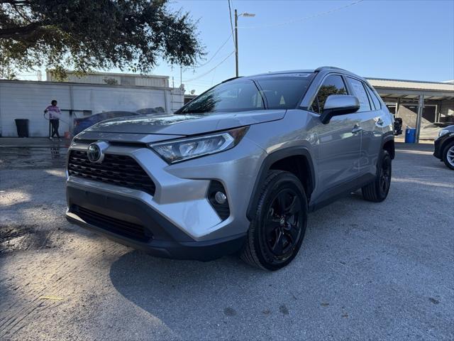 2020 Toyota RAV4 XLE 2020 Toyota RAV4 XLE