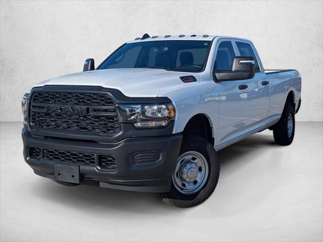 2024 RAM 2500 Tradesman Crew Cab 4x4 8 Box