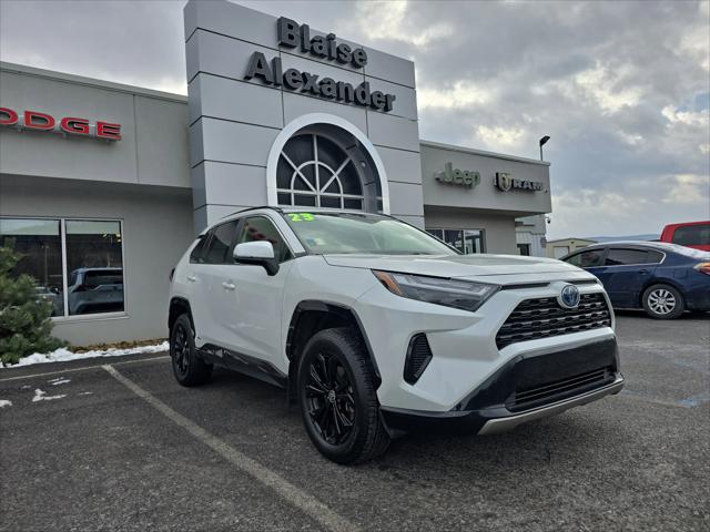 2023 Toyota RAV4 Hybrid SE
