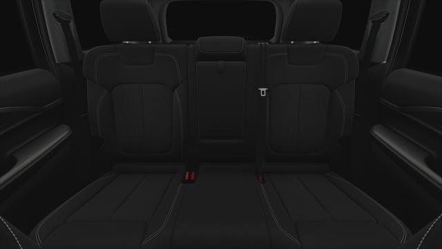 2025 Jeep Grand Cherokee GRAND CHEROKEE LAREDO X 4X2