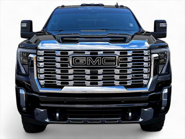 2025 GMC Sierra 2500HD 4WD Crew Cab Standard Bed Denali 2025 GMC Sierra 2500HD 4WD Crew Cab Standard Bed Denali