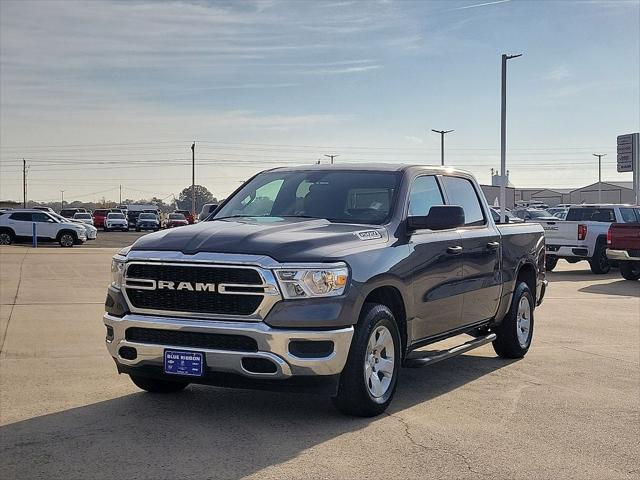 2024 RAM 1500 Tradesman Crew Cab 4x2 57 Box 2024 RAM 1500 Tradesman Crew Cab 4x2 57 Box