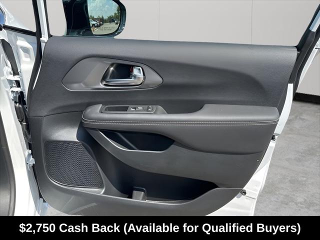 2026 Chrysler Voyager LX