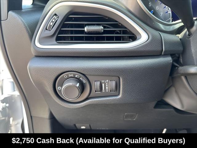 2026 Chrysler Voyager LX
