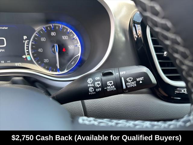 2026 Chrysler Voyager LX