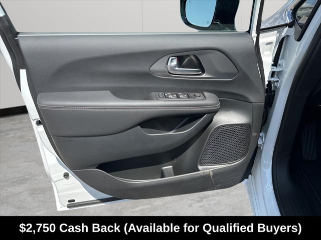 2026 Chrysler Voyager LX