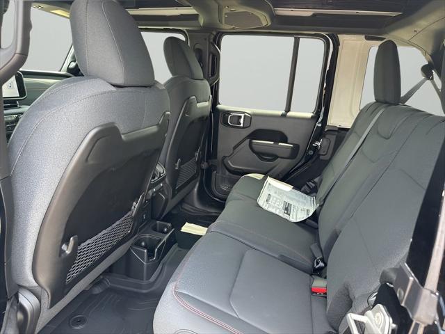 2025 Jeep Wrangler 4-Door Rubicon 4x4