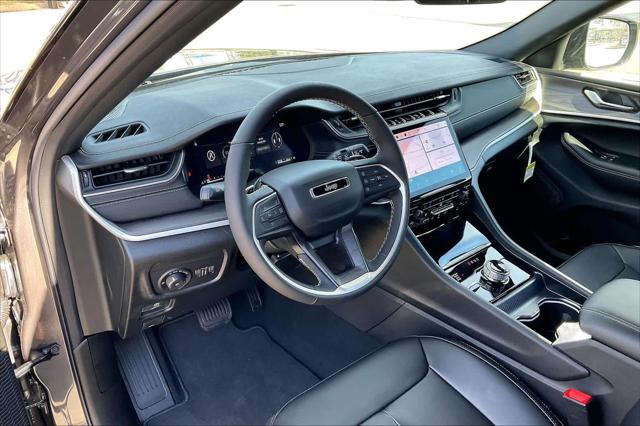 2025 Jeep Grand Cherokee L Limited 4x4