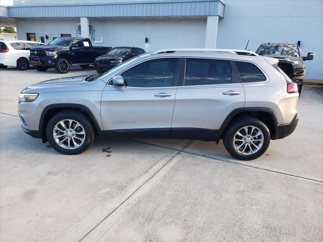 2021 Jeep Cherokee Latitude Plus FWD 2021 Jeep Cherokee Latitude Plus FWD