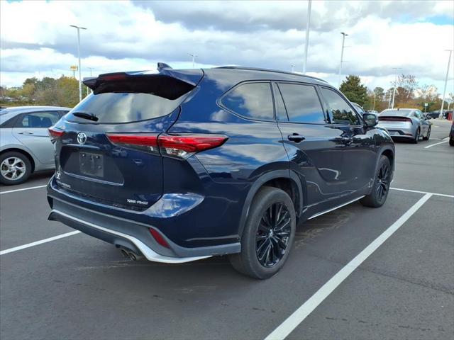 2023 Toyota Highlander Platinum 2023 Toyota Highlander Platinum