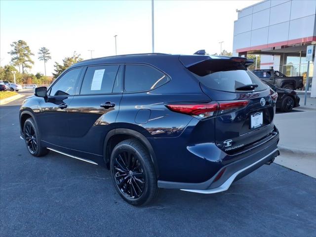 2023 Toyota Highlander Platinum
