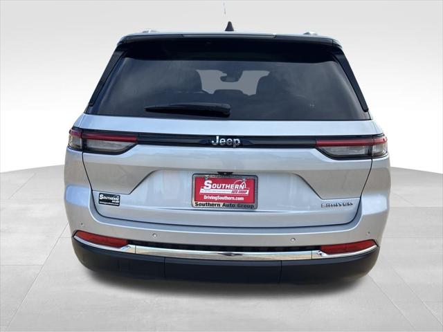 2022 Jeep Grand Cherokee Limited 4x2 2022 Jeep Grand Cherokee Limited 4x2