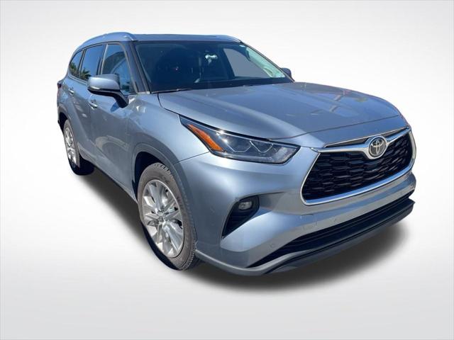 2021 Toyota Highlander Platinum 2021 Toyota Highlander Platinum