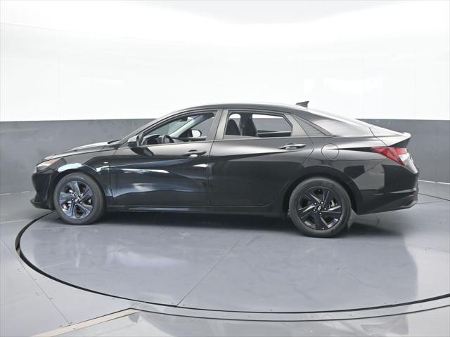 2023 Hyundai Elantra SEL 2023 Hyundai Elantra SEL