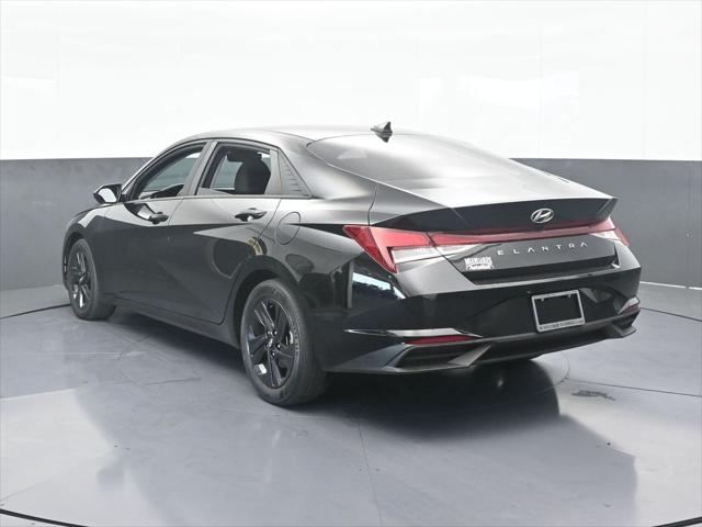 2023 Hyundai Elantra SEL 2023 Hyundai Elantra SEL