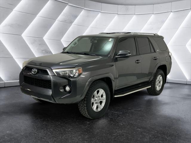 2016 Toyota 4Runner SR5 2016 Toyota 4Runner SR5