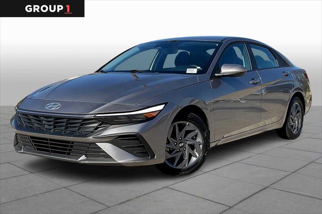 2024 Hyundai Elantra SEL 2024 Hyundai Elantra SEL