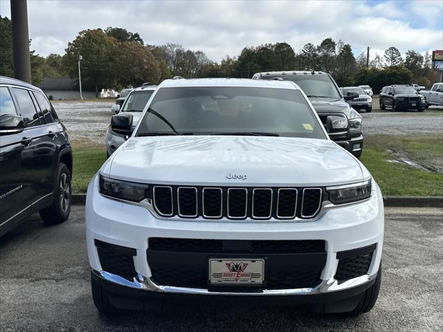 2025 Jeep Grand Cherokee L Laredo X 4x2 2025 Jeep Grand Cherokee L Laredo X 4x2