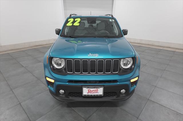2022 Jeep Renegade Latitude 4x4 2022 Jeep Renegade Latitude 4x4