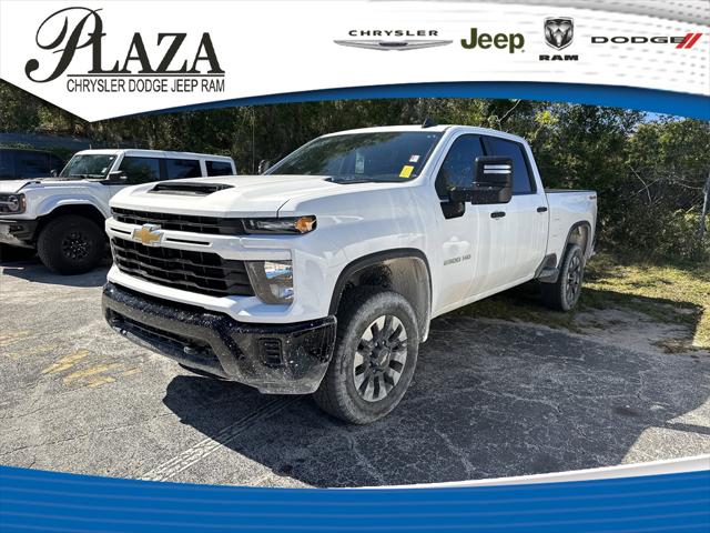 2024 Chevrolet Silverado 2500HD 4WD Crew Cab Standard Bed Custom