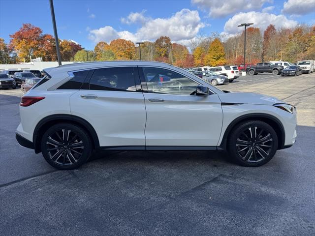 2021 INFINITI QX50 LUXE AWD 2021 INFINITI QX50 LUXE AWD