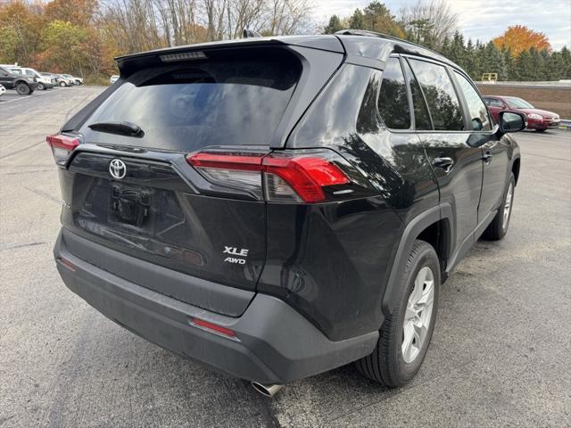 2021 Toyota RAV4 XLE 2021 Toyota RAV4 XLE