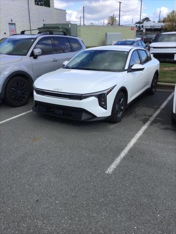 2025 Kia K4 LXS 2025 Kia K4 LXS