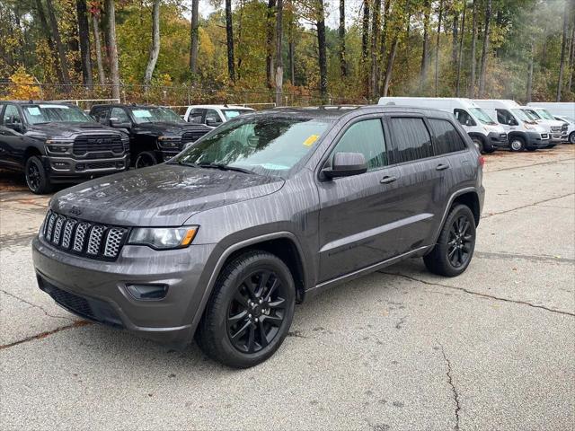 2017 Jeep Grand Cherokee Altitude 4x4 2017 Jeep Grand Cherokee Altitude 4x4