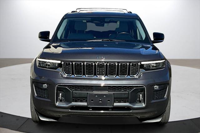 2022 Jeep Grand Cherokee L Overland 4x4 2022 Jeep Grand Cherokee L Overland 4x4