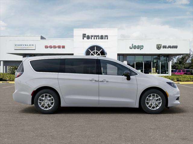 2026 Chrysler Voyager LX