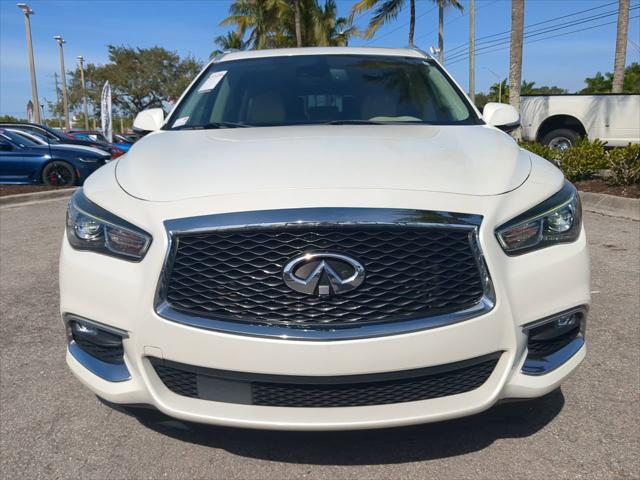 2020 INFINITI QX60 LUXE