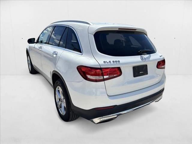 2018 Mercedes-Benz GLC 300 4MATIC 2018 Mercedes-Benz GLC 300 4MATIC