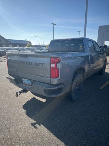 2020 Chevrolet Silverado 1500 4WD Crew Cab Short Bed Custom 2020 Chevrolet Silverado 1500 4WD Crew Cab Short Bed Custom