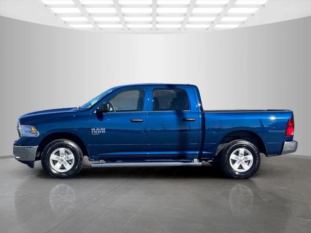 2024 RAM 1500 Classic Tradesman Crew Cab 4x4 57 Box 2024 RAM 1500 Classic Tradesman Crew Cab 4x4 57 Box