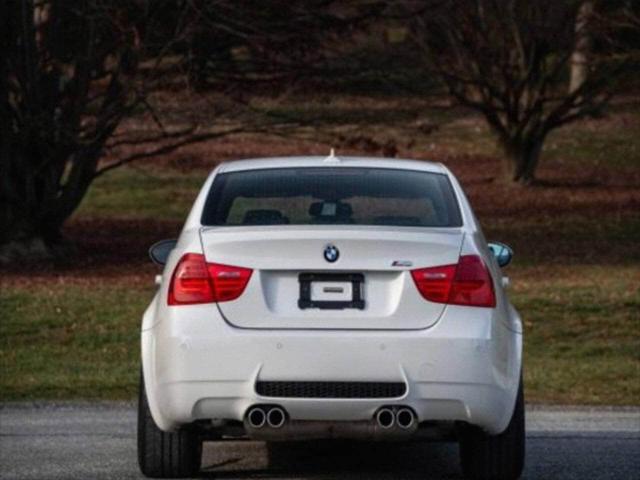 2011 BMW M3 Base 2011 BMW M3 Base
