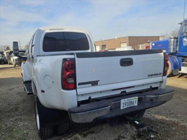 2008 Chevrolet CC4500 4X2 4dr Crew Cab 169 235 in. WB 2008 Chevrolet CC4500 4X2 4dr Crew Cab 169 235 in. WB