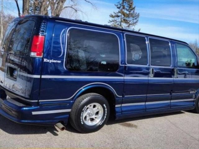 2000 Chevrolet Express 2000 Chevrolet Express