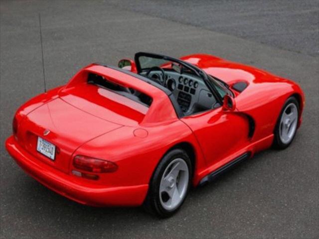 1992 Dodge Viper RT/10 (STD is Estimated) 1992 Dodge Viper RT/10 (STD is Estimated)