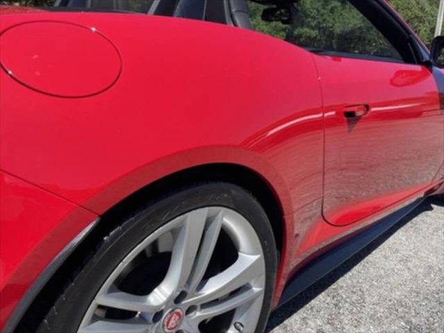 2015 Jaguar F-TYPE V8 S 2015 Jaguar F-TYPE V8 S