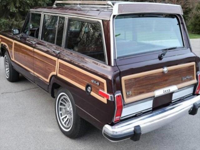 1991 Jeep Grand Wagoneer Base 4dr 4WD SUV 1991 Jeep Grand Wagoneer Base 4dr 4WD SUV