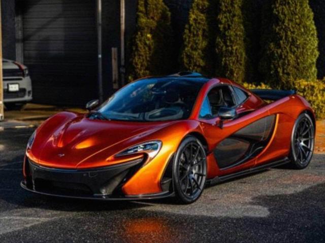 2014 Mclaren P1 Base 2dr Coupe 2014 Mclaren P1 Base 2dr Coupe