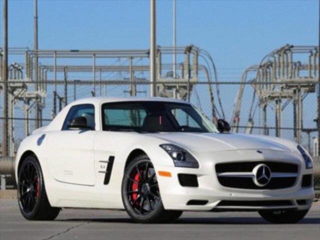 2013 Mercedes-Benz SLS AMG GT 2013 Mercedes-Benz SLS AMG GT