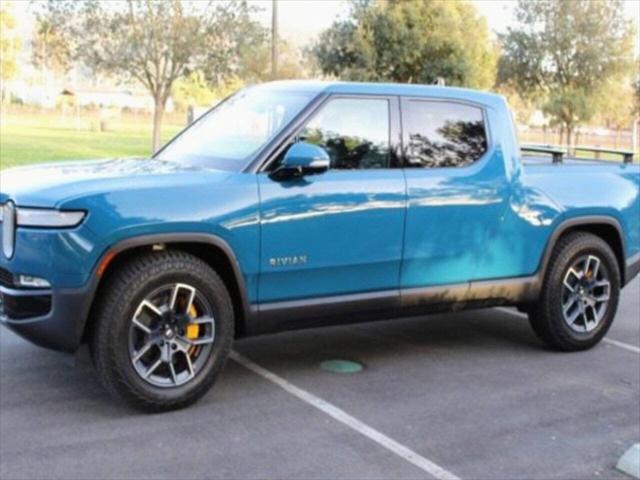 2022 Rivian R1T Launch Edition 2022 Rivian R1T Launch Edition
