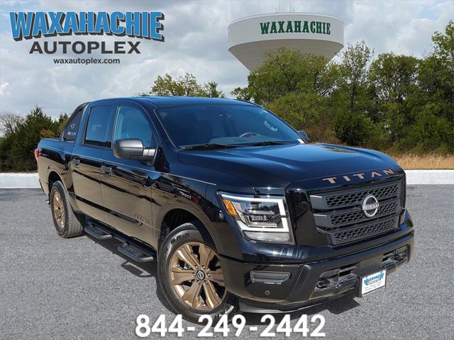 2024 Nissan TITAN Crew Cab SV 4x4 2024 Nissan TITAN Crew Cab SV 4x4